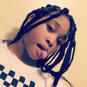 Meet your Posher, Markeya